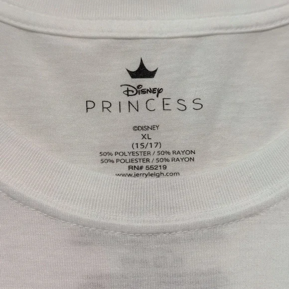 Disney women's tee "I belong in a Castle" Princess Fitted graphic Tee XL 14/16 - Picture 5 of 10